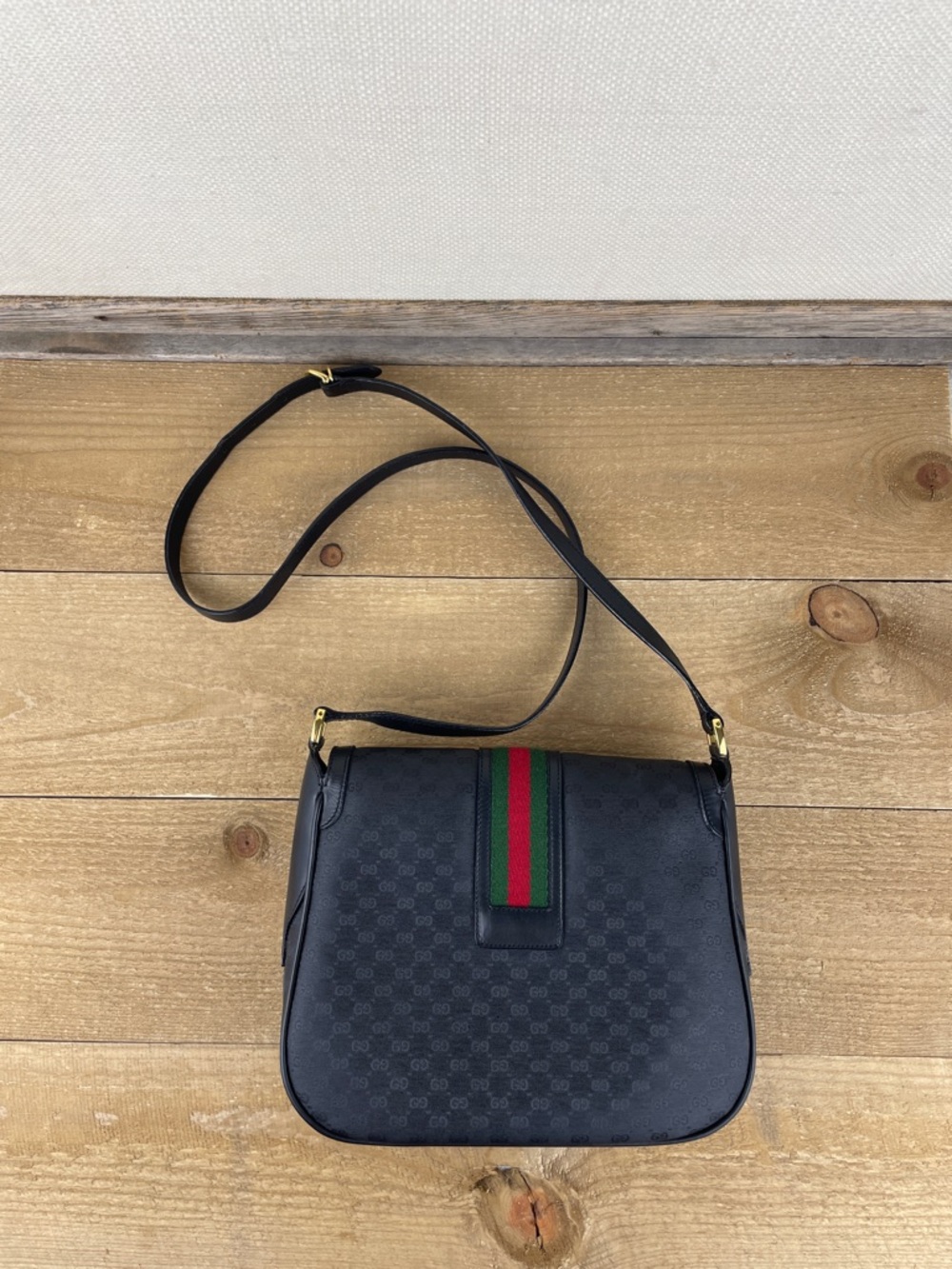 Vintage Gucci Micro GG Supreme Web Sherry Line CrossbodyBag - Picture 4 of 15